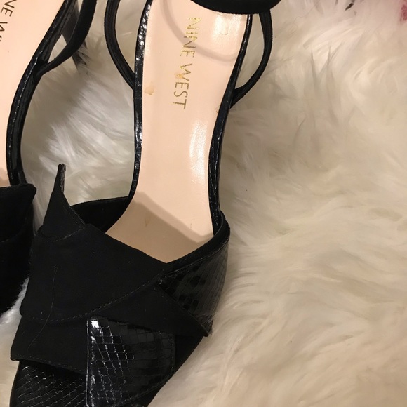 🌺NEW! Nine West 2 tone pattern heels🌺 - Picture 3 of 6